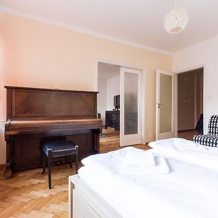 Beautiful City Center Apartments Прага Экстерьер фото