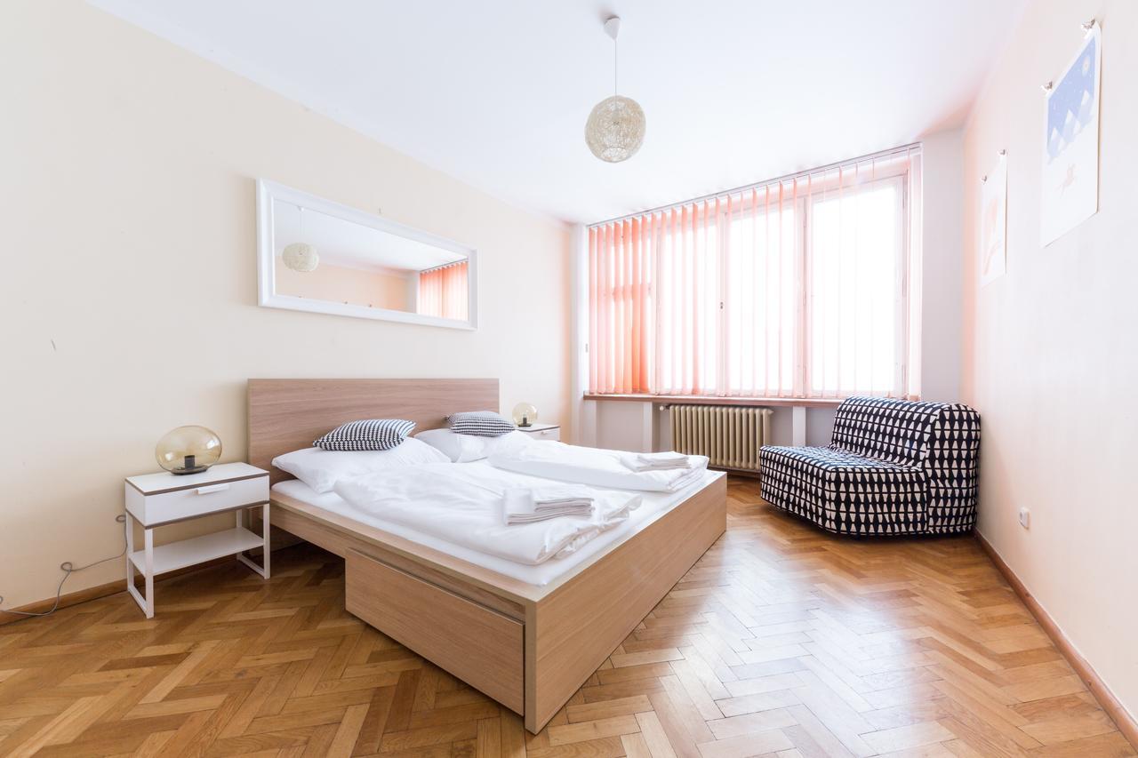 Beautiful City Center Apartments Прага Экстерьер фото