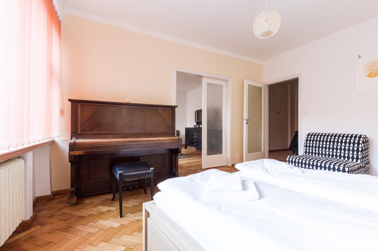 Beautiful City Center Apartments Прага Экстерьер фото