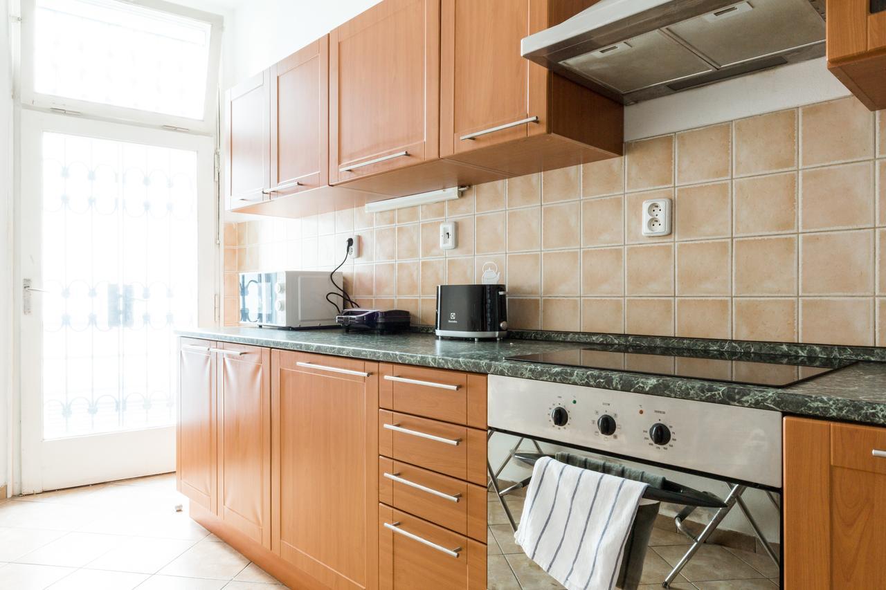 Beautiful City Center Apartments Прага Экстерьер фото