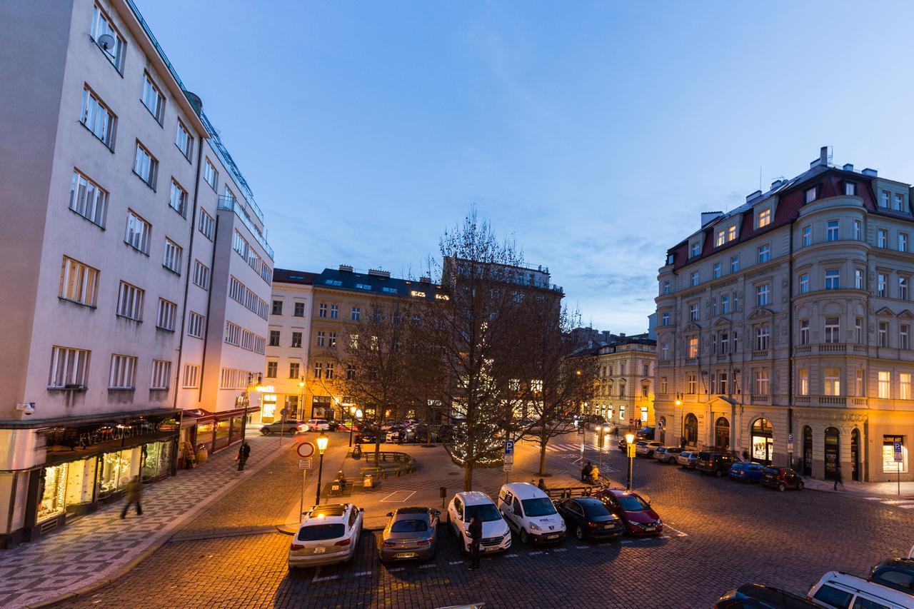 Beautiful City Center Apartments Прага Экстерьер фото